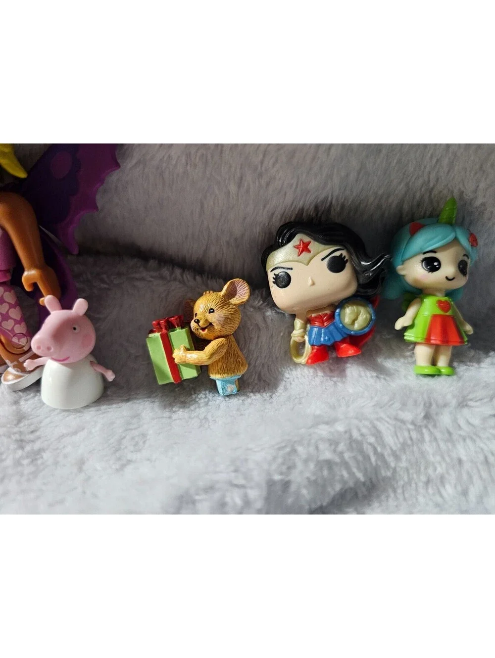 (16pc) Mixed Lot of Toys Figures Wonder Woman Daphne Peppa Pig Hello Kitty etc.